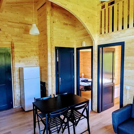 Cabanes Et Lodges Du Belvedere Serrieres-sur-Ain Exterior photo