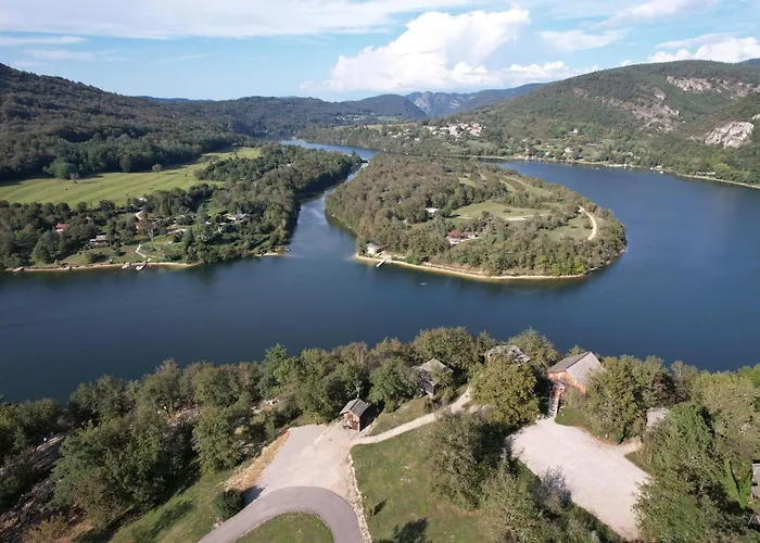 Cabanes et Lodges du Belvedere